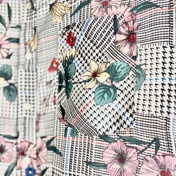 Chelsea & Theodore L Blouse Floral Houndstooth Button Front Layer Grandmacore - Picture 4 of 11